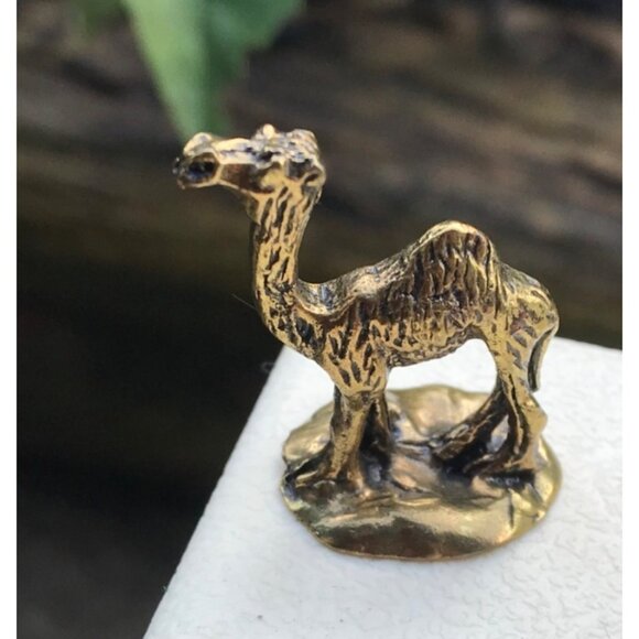 Vintage Brass Camel Figurine Paperweight 1.25" Very Detailed Miniature - Picture 3 of 5